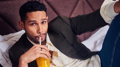 Siddhant Chaturvedi does hip flexor exercise in new shirtless workout pic, says 'Jai Jai Bajrang bali': See here Siddhant Chaturvedi does hip flexor exercise in new shirtless workout pic, says 'Jai Jai Bajrang bali': See here