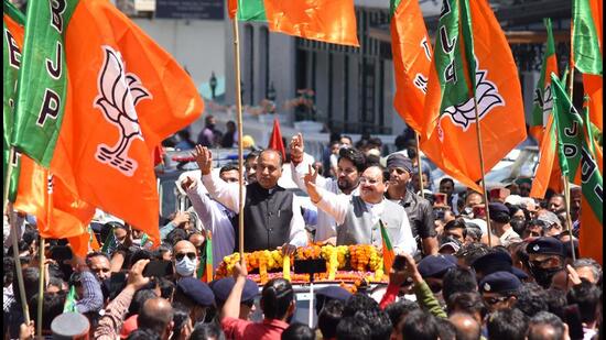 BJP national?president JP Nadda with HP chief minister Jai Ram Thakur, Union minister Anurag Thakur and other party leaders during a roadshow in Shimla on Saturday. (Deepak Sansta/Hindustan Times)