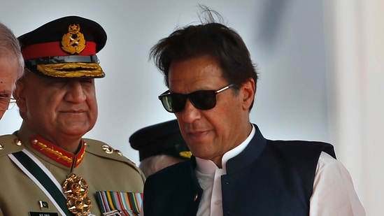 Pakistan's Prime Minister Imran Khan, right, with army chief General Qamar Javed Bajwa.(AP file)