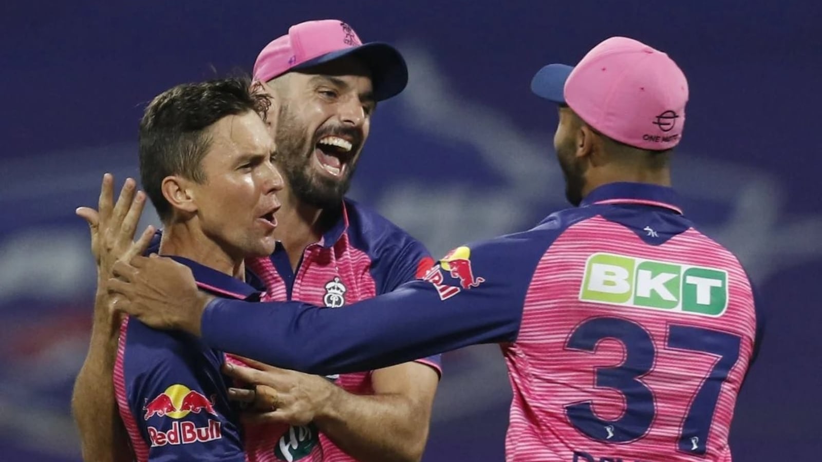 RR vs LSG, IPL 2022 Highlights RR survive Stoinis's late fightback