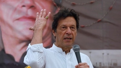 Imran Khan, chairman of the Pakistan Tehreek-e-Insaf. (REUTERS file photo)