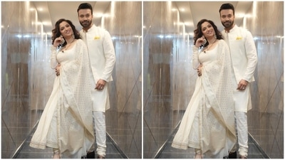 Ankita accessorised her all-white traditional look with silver embroidered white-coloured juttis, heavy jhumkis adorned with pearls and gold accents, dainty black bindi and a double-thread mangalsutra with dainty gemstones. (Instagram/@lokhandeankita) Ankita accessorised her all-white traditional look with silver embroidered white-coloured juttis, heavy jhumkis adorned with pearls and gold accents, dainty black bindi and a double-thread mangalsutra with dainty gemstones. (Instagram/@lokhandeankita)