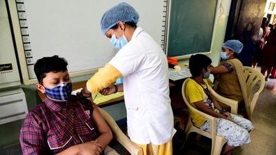 The vaccination for Covid-19 had started in January 2021 wherein healthcare workers were first made eligible for the vaccine followed by frontline workers (HT PHOTO) The vaccination for Covid-19 had started in January 2021 wherein healthcare workers were first made eligible for the vaccine followed by frontline workers (HT PHOTO)