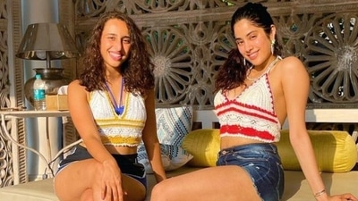 Janhvi Kapoor wants to try Namrata Purohit's difficult Pilates exercise, here's why you should do it: Watch video Janhvi Kapoor wants to try Namrata Purohit's difficult Pilates exercise, here's why you should do it: Watch video