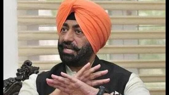 Congress MLA Sukhpal Singh Khaira on Sunday asked chief minister Bhagwant Mann to clear his position on allegations levelled by Aam Aadmi Party (AAP) MLA and retired police officer Kunwar Vijay Pratap Singh against two IPS officers who have been given key assignments by the state government.