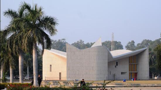 A PU panel is expected to study methodology adopted by other varsities for reservation in promotion of non-teaching staff. (HT File)