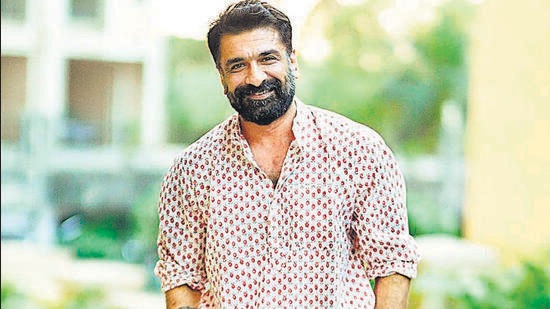 Eijaz Khan Eijaz Khan