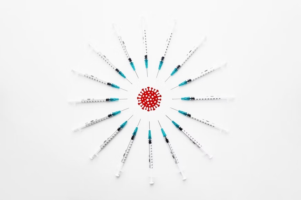 While taking your booster dose, make sure that you are not suffering from any influenza like illness. (Unsplash) While taking your booster dose, make sure that you are not suffering from any influenza like illness. (Unsplash)