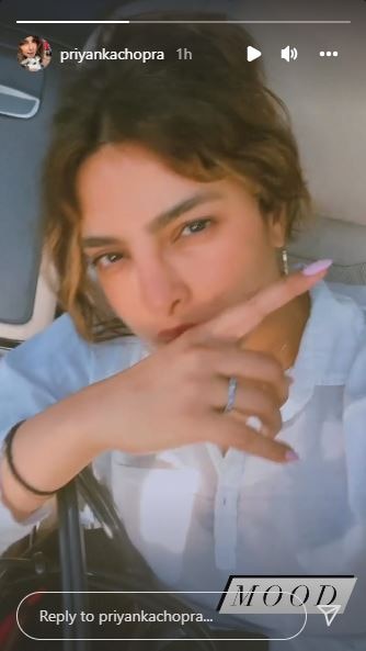 Priyanka was also seen enjoying a song.