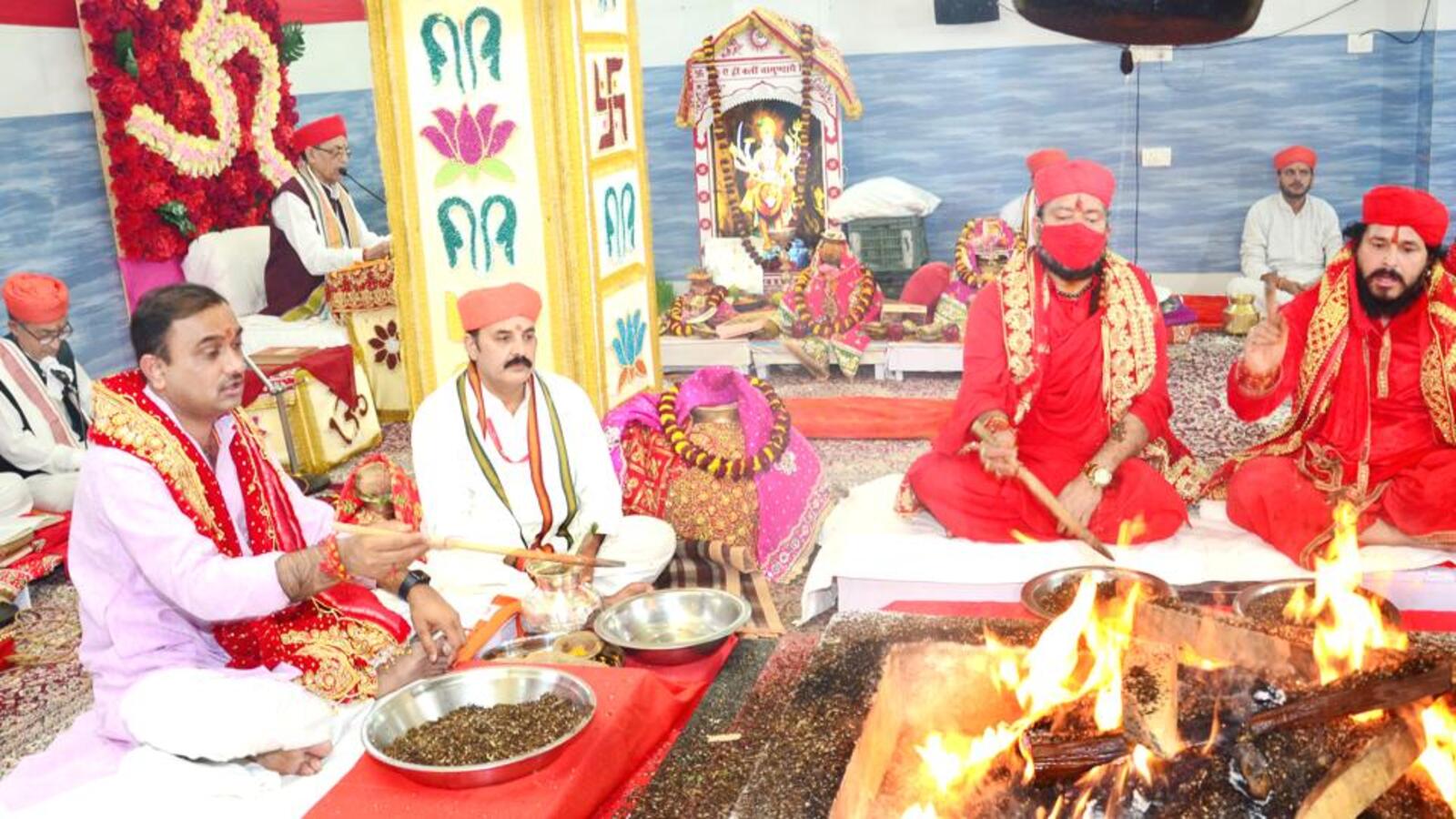 ‘Shat Chandi Maha Yagya’ concludes at Vaishno Devi shrine Hindustan Times