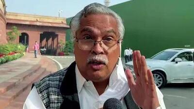 CPI Rajya Sabha member Binoy Vishwam said that the government’s policy for booster doses caters only to the affluent classes and discriminates against the groups of vulnerable people. (File Photo/ANI)