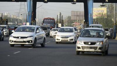 Around 11:15am on April 9, block president of Charuni group, Gurjant Singh, who is from Surajpur, reached the Chandimandir toll plaza along with 15-20 farmers, cops stated in the FIR. (HT File)