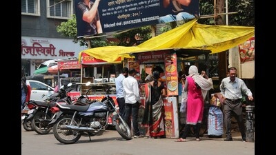 Food prices have increased due to petrol and diesel price hike. (Ravindra Joshi/HT PHOTO) Food prices have increased due to petrol and diesel price hike. (Ravindra Joshi/HT PHOTO)