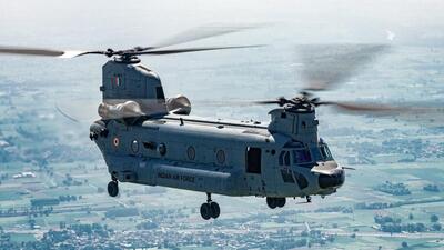 Since the IAF variant of the Chinook helicopter does not have mid-air refuelling capability, the helicopter which flew 1,910km on Monday, had additional fuel tanks for the mission (Twitter/DefencePROPalam)