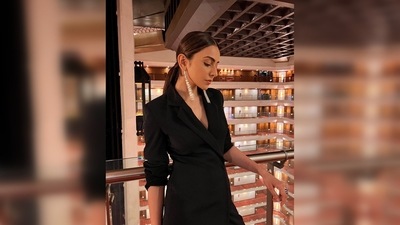 Rakul Preet picked her black with silver chain pointed stilettoes from the collection of the luxury shoe brand Christian Louboutin. (Instagram/@rakulpreet) Rakul Preet picked her black with silver chain pointed stilettoes from the collection of the luxury shoe brand Christian Louboutin. (Instagram/@rakulpreet)