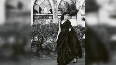 These classic retro photos of Mrunal Thakur were clicked by photographer Roy. (Instagram/@mrunalthakur) These classic retro photos of Mrunal Thakur were clicked by photographer Roy. (Instagram/@mrunalthakur)