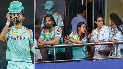 Suniel Shetty, Mana Shetty and Athiya Shetty came to watch Lucknow Super Giants captain KL Rahul play on Sunday, (PTI) Suniel Shetty, Mana Shetty and Athiya Shetty came to watch Lucknow Super Giants captain KL Rahul play on Sunday, (PTI)