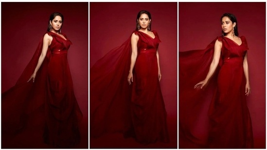 Nushrratt Bharuccha blessed our feeds with some glamorous photos of herself in an organza ruffle sharara saree by designer Ridhima Bhasin worth <span class='webrupee'>₹</span>52k.(Instagram/@nushrrattbharuccha)