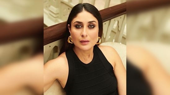 Kareena Kapoor sets internet ablaze in black jumpsuit with open back ...