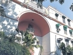 There are 84 flats in Sujan Singh Park (north and south) spread over two land parcels, measuring 7.5 acres each, near Khan Market. There are 84 flats in Sujan Singh Park (north and south) spread over two land parcels, measuring 7.5 acres each, near Khan Market.