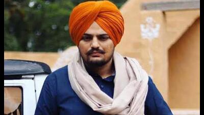 Punjabi singer Sidhu Moosewala on Tuesday drew flak from the Aam Aadmi Party (AAP) leaders who have accused him of calling the people of Punjab “traitors” in his latest song. Punjabi singer Sidhu Moosewala on Tuesday drew flak from the Aam Aadmi Party (AAP) leaders who have accused him of calling the people of Punjab “traitors” in his latest song.