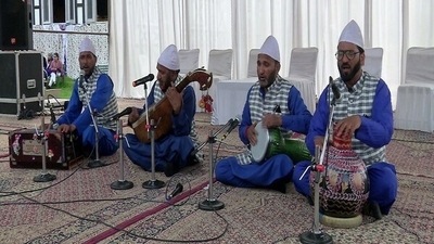 The cultural shows being organised by Jammu and Kashmir's Tourism Department are giving a delightful experience to tourists during the spring season in the Kashmir. (ANI) The cultural shows being organised by Jammu and Kashmir's Tourism Department are giving a delightful experience to tourists during the spring season in the Kashmir. (ANI)