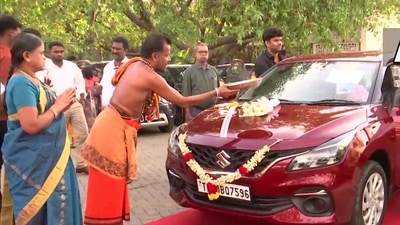 An IT firm, Ideas2IT, in Chennai, gifts 100 cars to 100 of its employees. (ANI)