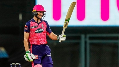 Jos Buttler of Rajasthan Royals celebrates after scoring a half century (IPL) Jos Buttler of Rajasthan Royals celebrates after scoring a half century (IPL)