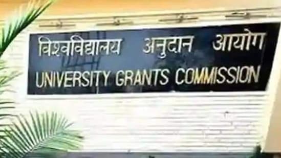 UGC to allow students pursue 2 degrees at the same time (HT file photo)