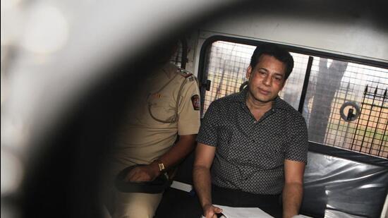 Abu Salem is currently serving life terms in two separate cases relating to the 1993 Mumbai serial bomb blasts and the murder of Mumbai businessman Pradeep Jain in 1995. (HT file)
