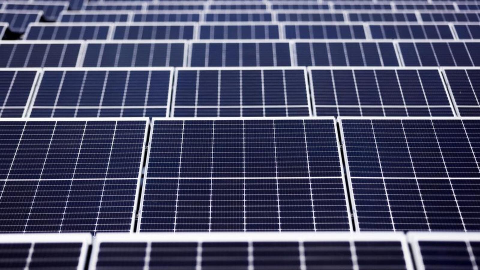 खुली पहुंच व्यवस्था के तहत सौर ऊर्जा क्षमता जनवरी-जून में 97 प्रतिशत बढ़ी: रिपोर्ट