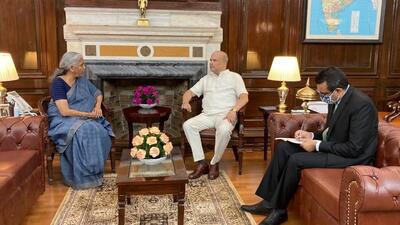 Sri Lanka’s high commissioner Milinda Moragoda met finance minister Nirmala Sitharaman in New Delhi on Wednesday. (Sri Lanka high commission) Sri Lanka’s high commissioner Milinda Moragoda met finance minister Nirmala Sitharaman in New Delhi on Wednesday. (Sri Lanka high commission)