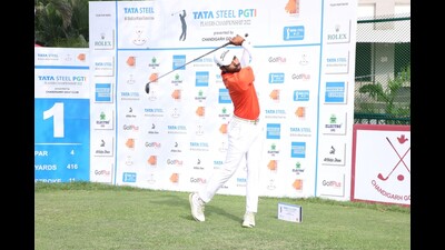 Gurugram-based Sisodia (68-63), lying overnight tied fifth and two off the lead, totaled 13-under 131 following his career-best round to enjoy a two-shot advantage at the top.