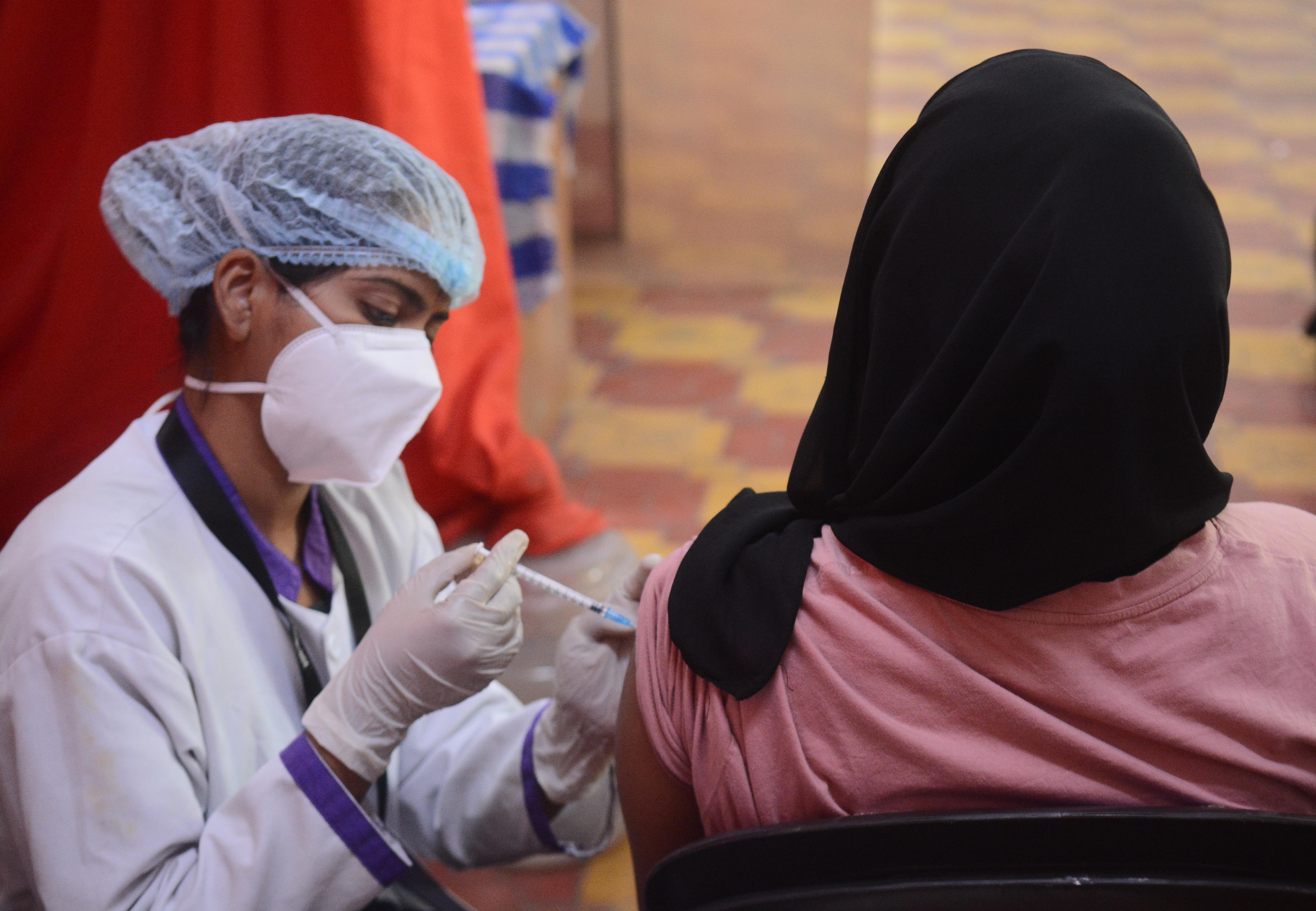 Total 191.79 crore vaccine doses have been administered so far under the nationwide vaccination drive. (Shankar Narayan/HT PHOTO)