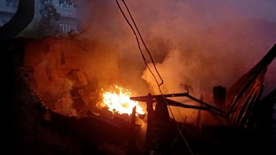Fire in an LPG cylinder in Jamia Nagar. ( Representational image) Fire in an LPG cylinder in Jamia Nagar. ( Representational image)