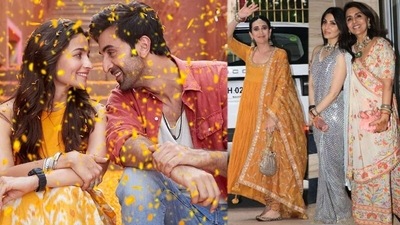 Karisma Kapoor, Riddhima Kapoor attended Alia Bhatt and Ranbir Kapoor's mehendi ceremony on Wednesday. Karisma Kapoor, Riddhima Kapoor attended Alia Bhatt and Ranbir Kapoor's mehendi ceremony on Wednesday.