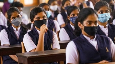 With the surge in covid-19 cases, the Delhi government will soon issue guidelines for the schools. (File Photo / PTI) With the surge in covid-19 cases, the Delhi government will soon issue guidelines for the schools. (File Photo / PTI)