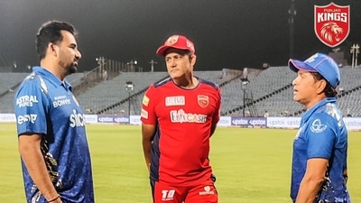 Zaheer Khan, Anil Kumble and Sachin Tendulkar after MI vs PBKS IPL 2022 match (PBKS/Twitter) Zaheer Khan, Anil Kumble and Sachin Tendulkar after MI vs PBKS IPL 2022 match (PBKS/Twitter)