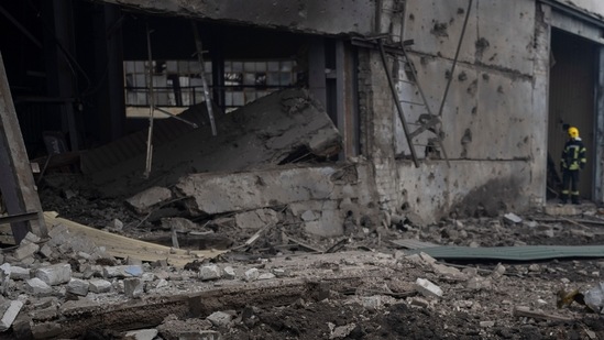 Among the injured, two people including the child were seriously injured and needed surgery, a Russian health ministry official told RIA Novosti.(AP Photo. Representative image) Among the injured, two people including the child were seriously injured and needed surgery, a Russian health ministry official told RIA Novosti.(AP Photo. Representative image)