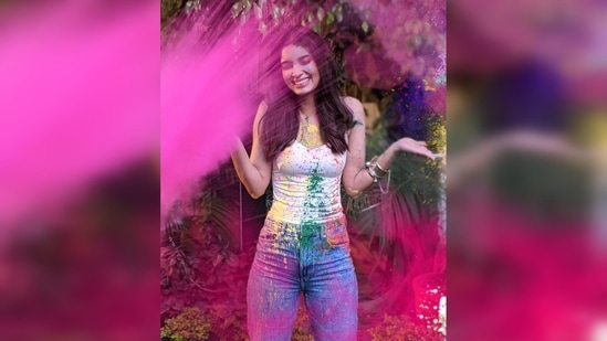 On the occasion of Holi, Diana Penty wished her wellwishers by sharing a photo of herself in vibrant stained clothes.(Instagram/@dianapenty)