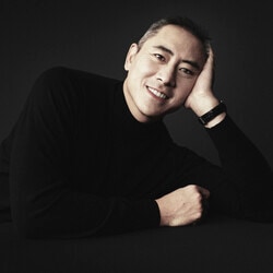Author Desmond Shum (Simon & Schuster) Author Desmond Shum (Simon & Schuster)