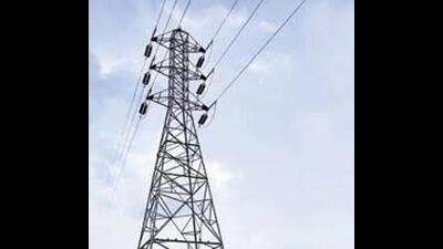 At least 235 feeders in Pune district are under load shedding and the power outage is two to three hours as the state continues to reel under power outage. (REPRESENTATIVE IMAGE) At least 235 feeders in Pune district are under load shedding and the power outage is two to three hours as the state continues to reel under power outage. (REPRESENTATIVE IMAGE)