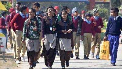 CBSE Board exams: The board last year announced two sets of board exams for students currently in classes 10 and 12 in order to prepare for any “unprecedented situation” that could have arisen because of the Covid-19 pandemic. (HT File) CBSE Board exams: The board last year announced two sets of board exams for students currently in classes 10 and 12 in order to prepare for any “unprecedented situation” that could have arisen because of the Covid-19 pandemic. (HT File)