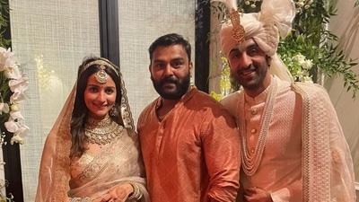 Alia Bhatt and Ranbir Kapoor with her bodyguard Sunil Talekar. Alia Bhatt and Ranbir Kapoor with her bodyguard Sunil Talekar.