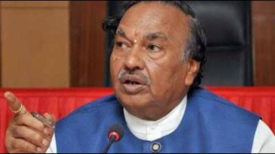Karnataka’s minister for rural development and panchayat raj (RDPR) KS Eshwarappa on Friday said that he will return to the cabinet as soon as his name is cleared in the probe into accusations made by Santosh K Patil. (HT PHOTO.)