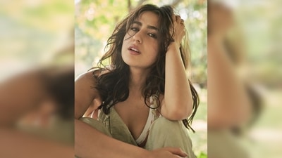 Sara Ali Khan shared her pictures on her Instagram handle and captioned her post, "Moods of Mowgli." (Instagram/@saraalikhan95) Sara Ali Khan shared her pictures on her Instagram handle and captioned her post, "Moods of Mowgli." (Instagram/@saraalikhan95)