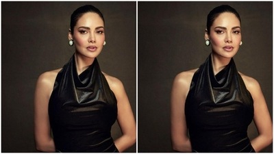 Esha’s fashion diaries are cues of fashion for us. A few days back, Esha played muse to fashion designer house Tarik Ediz and picked a stunning black shiny gown with halter neck details. (Instagram/@egupta)