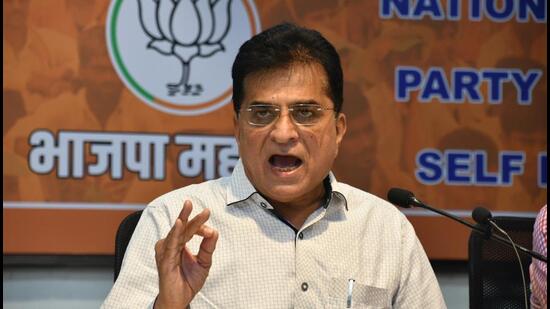 Sanjay Raut said that he would expose a “toilet scam” involving the Somaiya family (HT PHOTO) Sanjay Raut said that he would expose a “toilet scam” involving the Somaiya family (HT PHOTO)