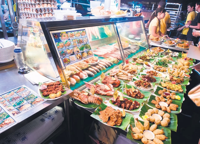 Singapore is the gourmet capital of Asia with a great local food, amazing street food and some of the world’s best restaurants Singapore is the gourmet capital of Asia with a great local food, amazing street food and some of the world’s best restaurants