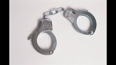 The 51-year-old man who fired at family members in Thane on Friday evening has been arrested by Kapurbawdi police on Saturday. (HT FILE PHOTO)